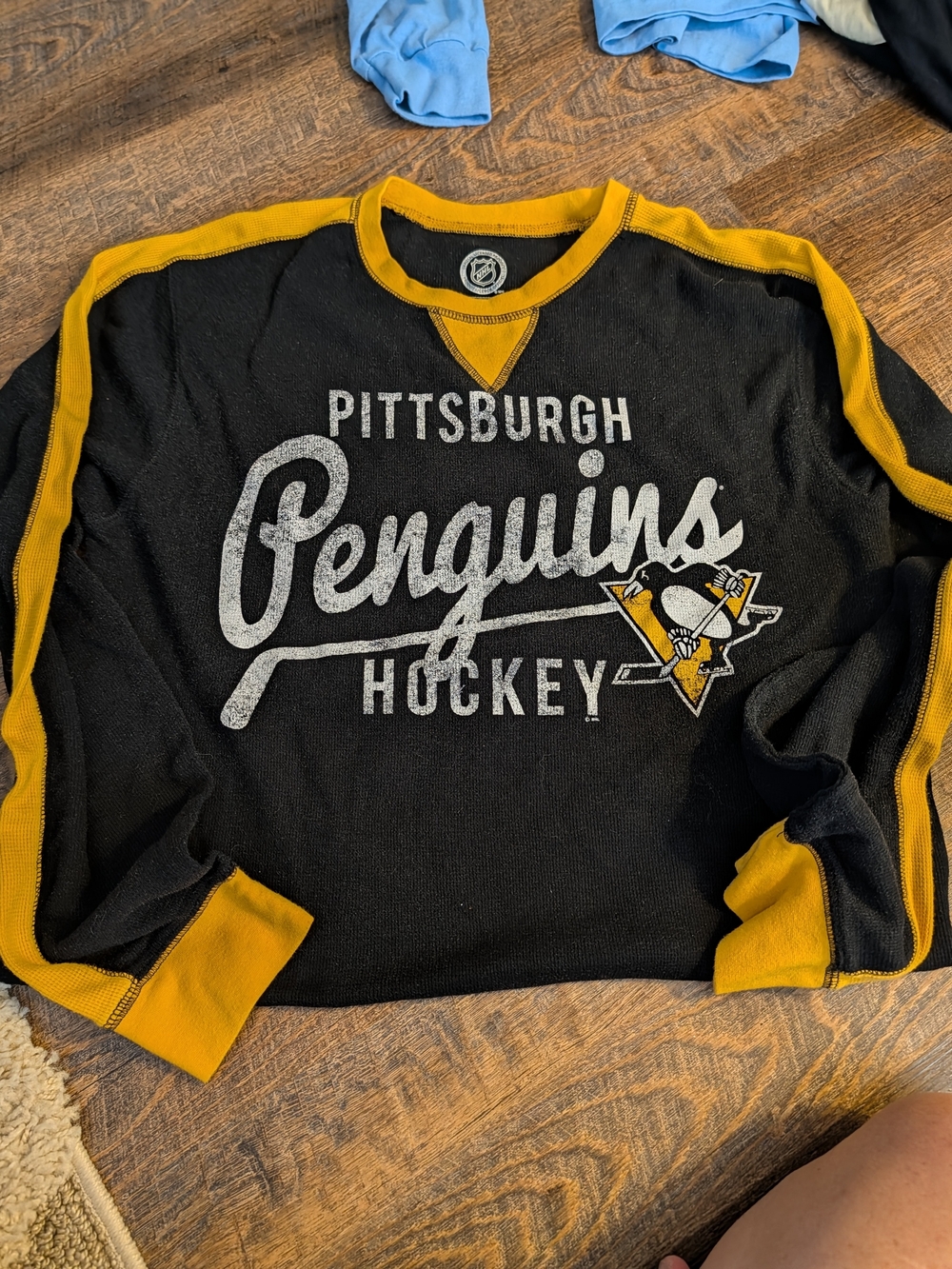 Pittsburgh Penguins Black & Gold Hockey Crewneck